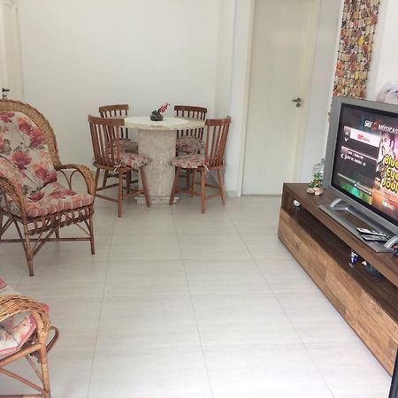 Apartamento 2 Quartos Vista Mar ウバトゥバ エクステリア 写真